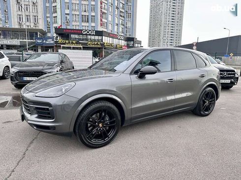 Porsche Cayenne 2019 - фото 29