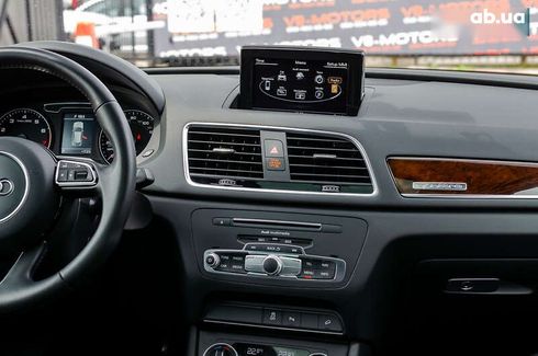 Audi Q3 2017 - фото 23