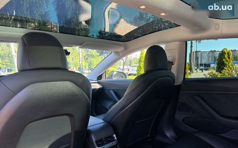 Tesla Model 3 2020 - фото 14