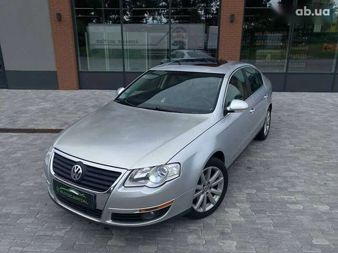 Volkswagen Passat 2010 - фото 2
