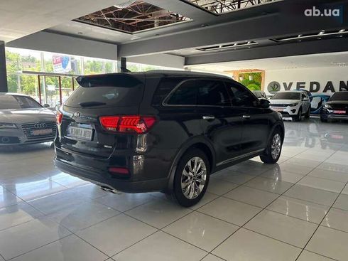 Kia Sorento 2018 - фото 6