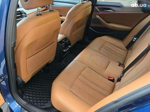 BMW 5 серия 2021 - фото 20