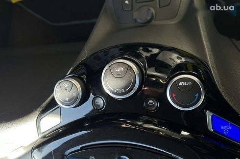 Chevrolet Spark 2015 - фото 13