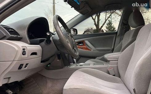 Toyota Camry 2011 - фото 9