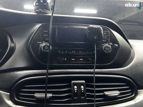 Fiat Tipo 2018 - фото 14