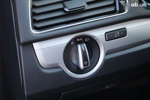 Volkswagen Passat 2018 - фото 19