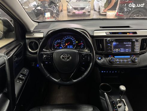 Toyota RAV4 2013 синий - фото 13