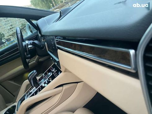 Porsche Cayenne 2019 - фото 15