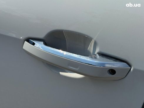 Audi A4 2023 белый - фото 17
