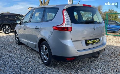 Renault Scenic 2015 - фото 8