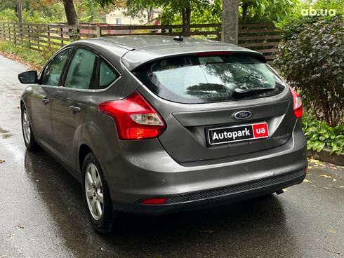 Ford Focus 2011 серый - фото 14