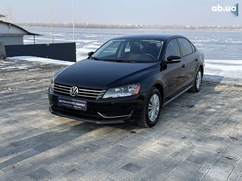 Volkswagen Passat 2015 - фото 8