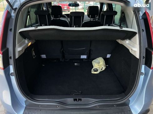 Renault Scenic 2011 - фото 30