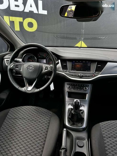Opel Astra 2019 - фото 16