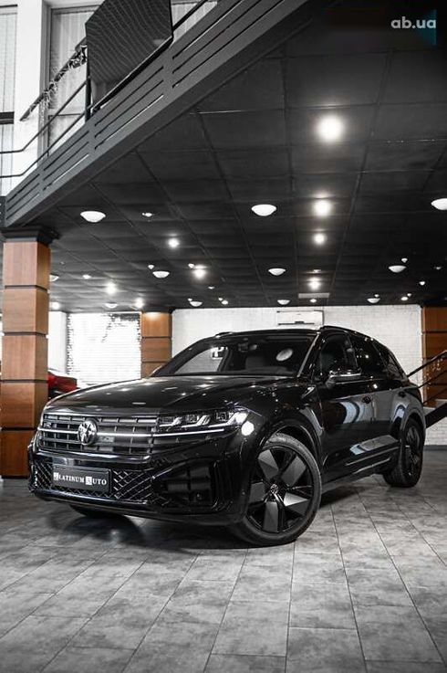 Volkswagen Touareg 2025 - фото 15