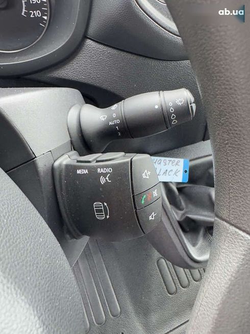 Renault Master 2021 - фото 23