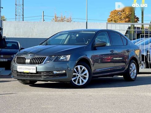 Skoda Octavia 2020 - фото 2