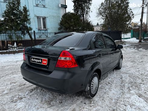 Chevrolet Aveo 2008 черный - фото 7