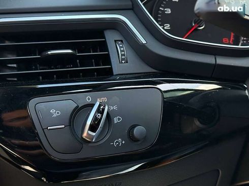 Audi A4 2017 - фото 16