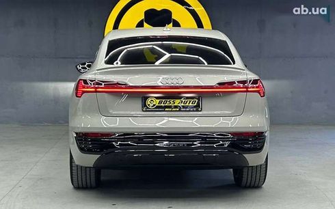 Audi E-Tron 2021 - фото 5