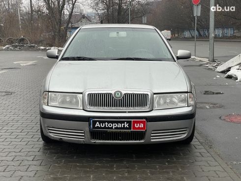 Skoda Octavia 2004 серый - фото 2