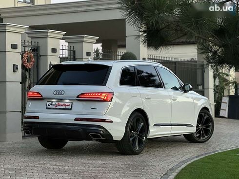 Audi Q7 2025 - фото 16