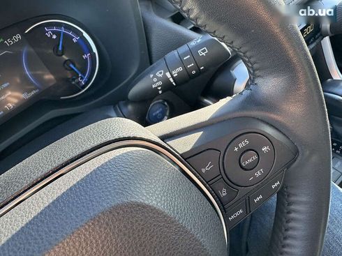 Toyota RAV4 2021 - фото 21