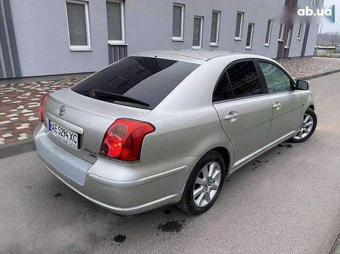 Toyota Avensis 2003 - фото 4