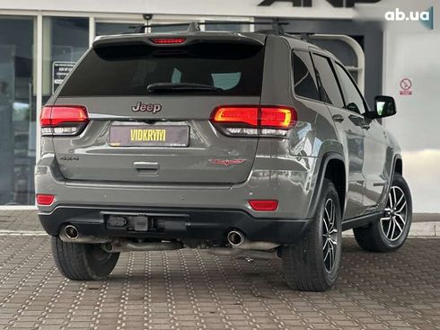 Jeep Grand Cherokee 2020 - фото 25