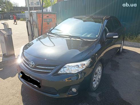 Toyota Corolla 2011 черный - фото 9