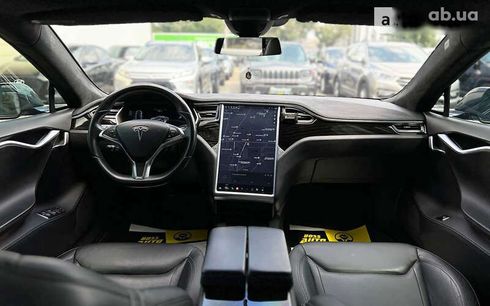 Tesla Model S 2016 - фото 12