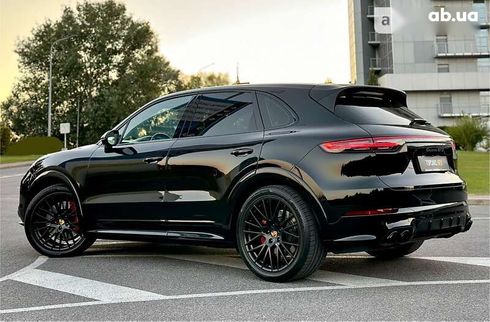 Porsche Cayenne 2022 - фото 10