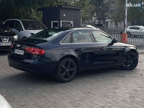 Audi A4 2010 - фото 4