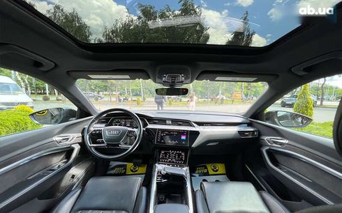 Audi E-Tron 2019 - фото 14