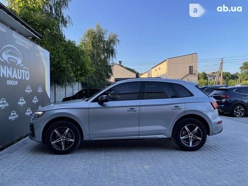 Audi Q5 2021 - фото 26
