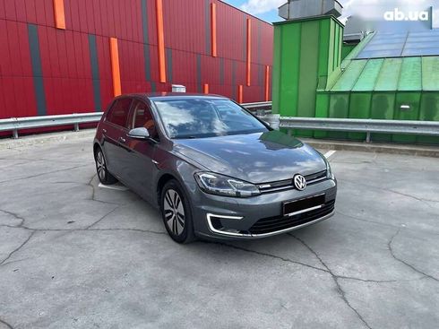 Volkswagen e-Golf 2019 - фото 3