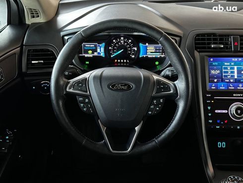 Ford Fusion 2019 черный - фото 26