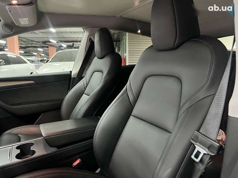 Tesla Model Y 2023 - фото 24