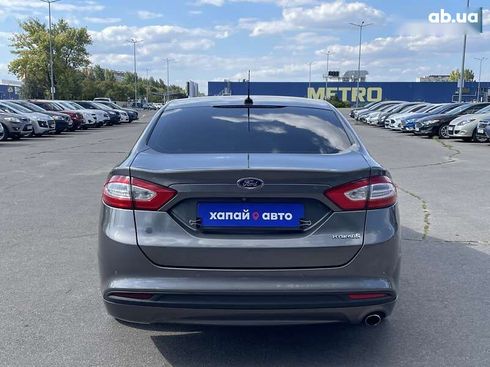 Ford Fusion 2013 - фото 8