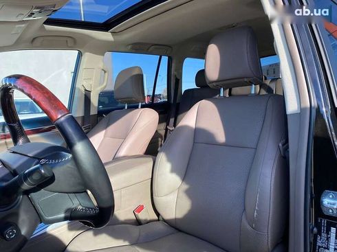 Lexus GX 2017 - фото 20