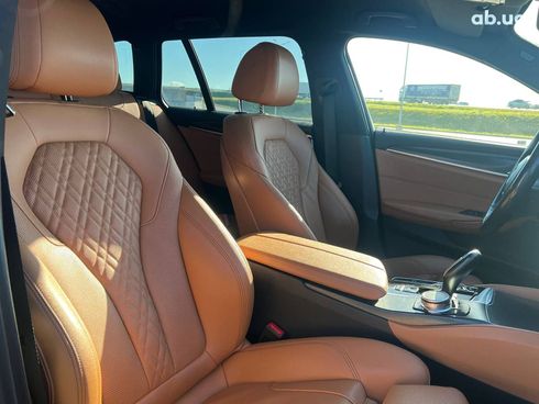 BMW 5 серия 2020 синий - фото 45