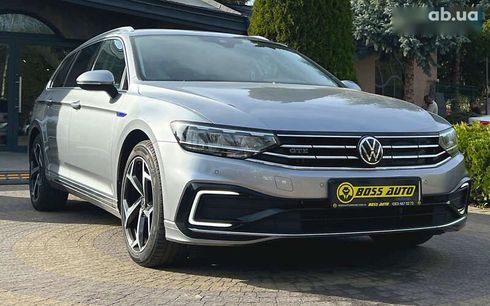 Volkswagen Passat 2021 - фото 9