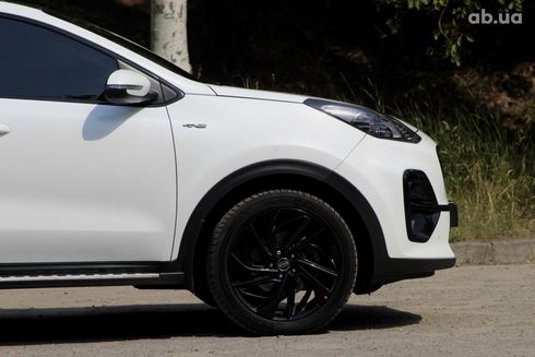 Kia Sportage 2021 белый - фото 8