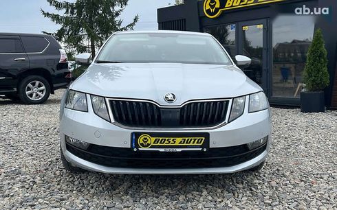Skoda Octavia 2019 - фото 2