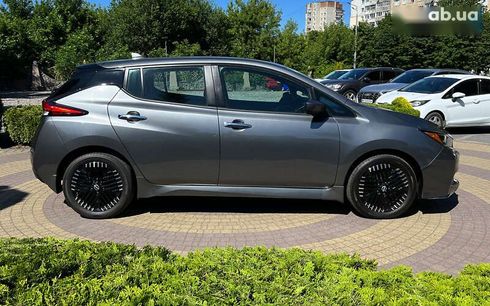 Nissan Leaf 2023 - фото 8