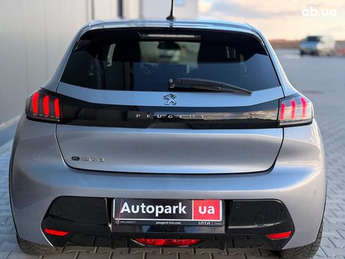 Peugeot 208 2019 серый - фото 58