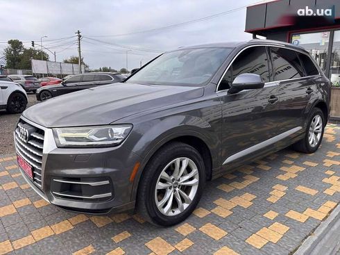 Audi Q7 2018 - фото 11