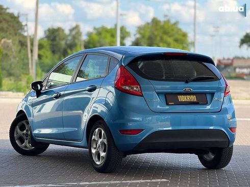 Ford Fiesta 2011 - фото 10