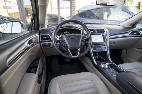 Ford Fusion 2016 - фото 21