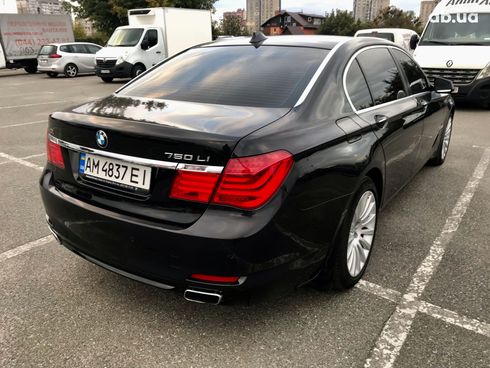 BMW 7 серия 2011 черный - фото 2